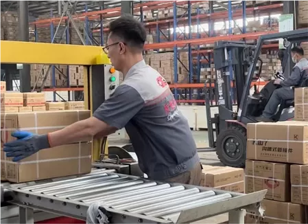 Stereoscopic Warehouse